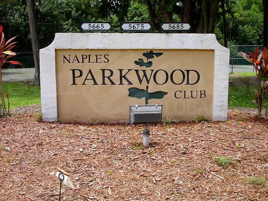 NAPLES PARKWOOD CLUB Signage